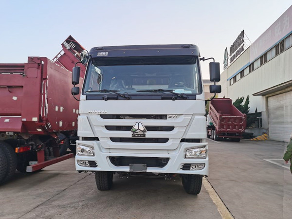 371 camion &agrave; benne basculante HP