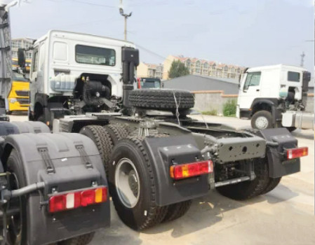 Tracteur Howo 6x4 420HP
